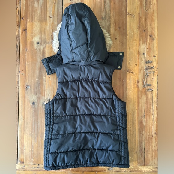Puffer Vest with Removable Hood - Picture 2 of 3